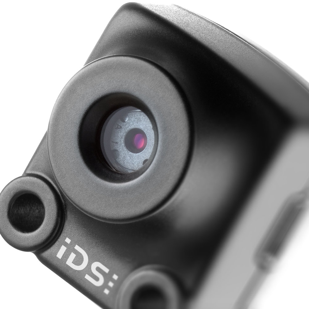 Toute petite caméra, dotée de fonctions automatiques très pratiques, disponible à compter de mai
